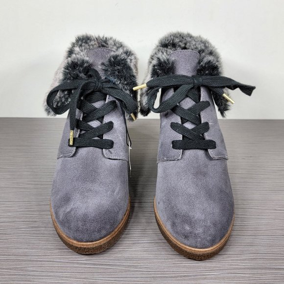 Cole Haan Coralie Wedge Bootie, Grey Suede, Womens Size 5 & 5.5 B - Picture 3 of 10